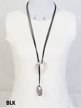 Circle Pendant Belt/Necklace & Sphere Earrings Set